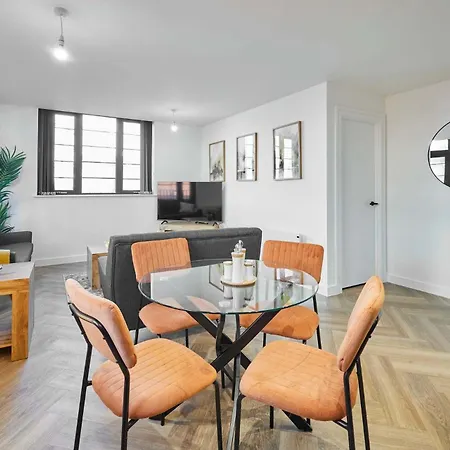 Host & - Lockside House * Birmingham